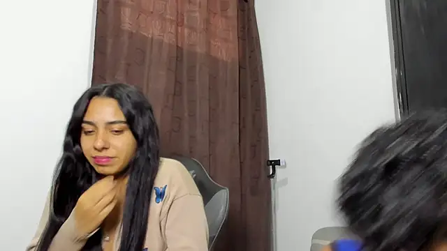 Snapshot of violet_and_myers chatting on 3, 12, 2025 violet and myers online show from 3, 12, 2025