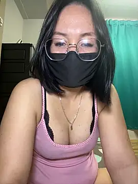 melyiaaa online show from 22, 12, 2025