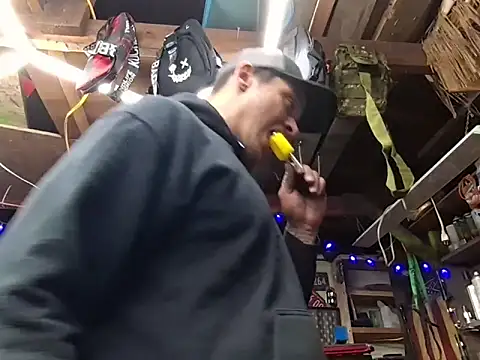 twistafatpipe online show from 19, 2, 2026