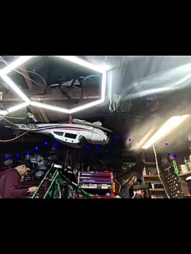 twistafatpipe online show from 9, 4, 2026