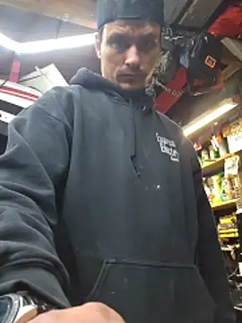 twistafatpipe online show from 21, 4, 2026