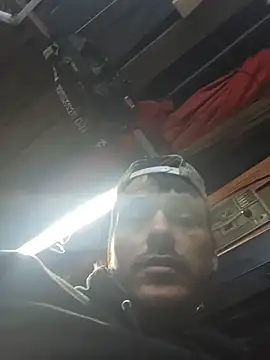 twistafatpipe online show from 26, 4, 2026