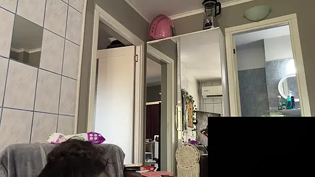 Snapshot of Secret_Lovers1 chatting on 11, 7, 2026 Secret Lovers1 online show from 11, 7, 2026