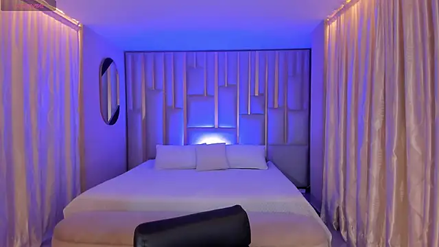 AyshelBrown online show from 14, 2, 2026