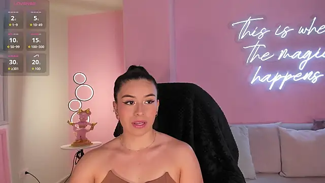 MilaColeman online show from 8, 11, 2025