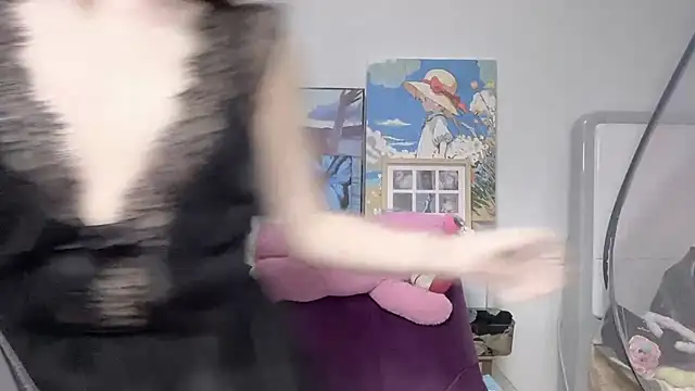 Snapshot of tender-11 chatting on 28, 10, 2025 tender-11 online show from 28, 10, 2025