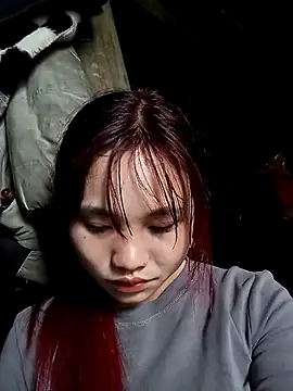 Snapshot of EllyBaby20 chatting on 4, 10, 2025 EllyBaby20 online show from 4, 10, 2025