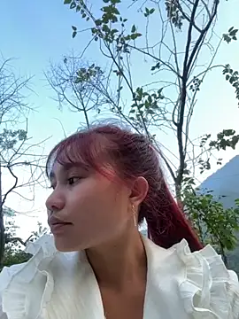 Snapshot of EllyBaby20 chatting on 12, 10, 2025 EllyBaby20 online show from 12, 10, 2025