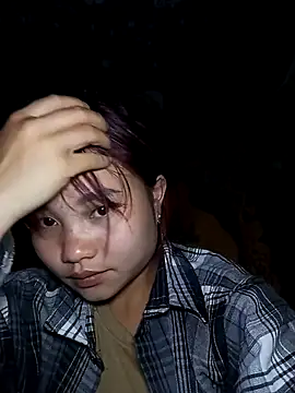 Snapshot of EllyBaby20 chatting on 8, 11, 2025 EllyBaby20 online show from 8, 11, 2025