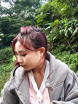 Snapshot of EllyBaby20 chatting on 23, 11, 2025 EllyBaby20 online show from 23, 11, 2025