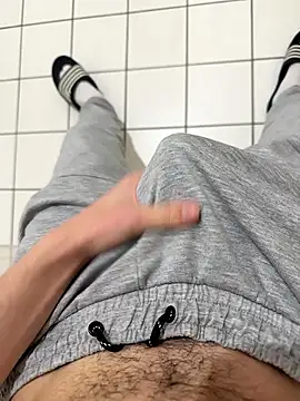 Snapshot of Dicksxd chatting on 6, 1, 2026 Dicksxd online show from 6, 1, 2026