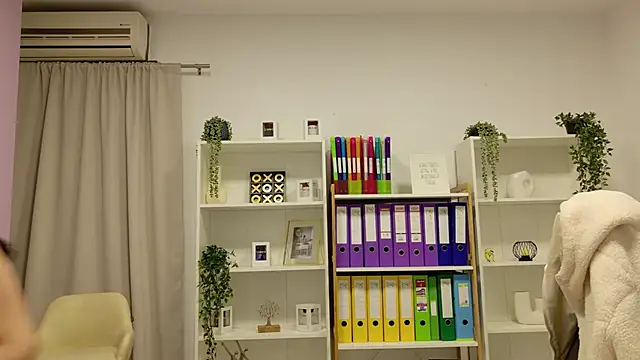 RubiHarper online show from 27, 4, 2026