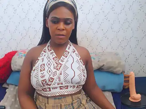 MiniMinaj online show from 12, 11, 2025