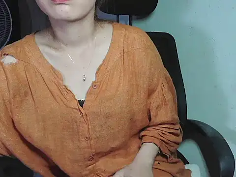 B-e-l-l-e online show from 6, 3, 2026