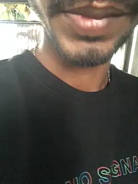 Snapshot of kavi1q1 chatting on 22, 10, 2025 kavi1q1 online show from 22, 10, 2025