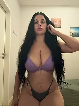 baddieworld1 online show from 28, 4, 2026