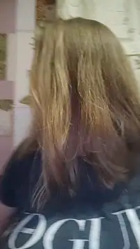 Kiss Eva online show from 5, 1, 2025