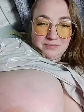 Kiss Eva online show from 21, 2, 2025