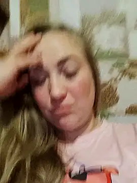 Kiss Eva online show from 15, 11, 2025