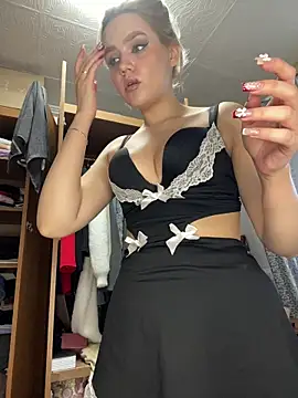 April Purr online show from 25, 4, 2026