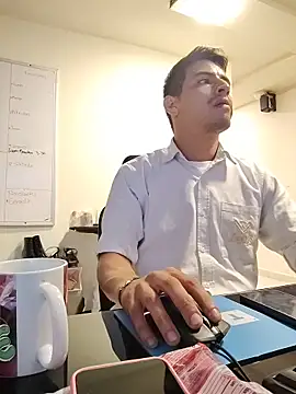 Juann-cock online show from 5, 3, 2026