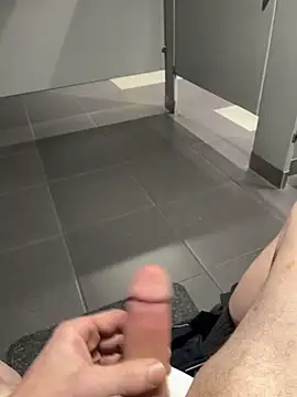 Snapshot of 66Retro99 chatting on 19, 12, 2025 66Retro99 online show from 19, 12, 2025