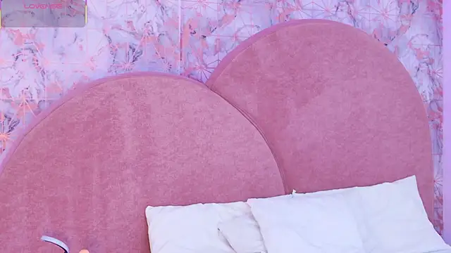 Snapshot of Samanta_Isel chatting on 27, 9, 2025 Samanta Isel online show from 27, 9, 2025