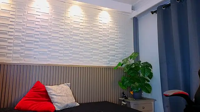 Snapshot of MelissaJhones chatting on 15, 9, 2025 MelissaJhones online show from 15, 9, 2025