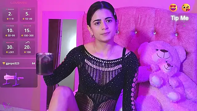 bella thixx online show from 11, 11, 2025