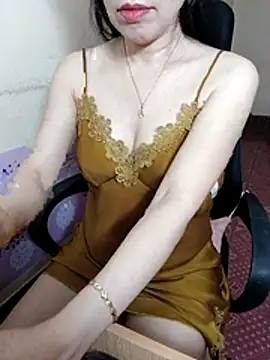 Moona heny online show from 14, 4, 2026