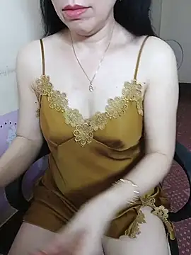 Moona heny online show from 24, 6, 2026