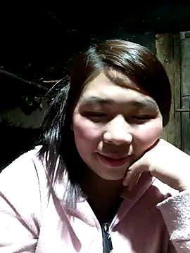 Snapshot of quynhkoolbae chatting on 20, 11, 2025 quynhkoolbae online show from 20, 11, 2025