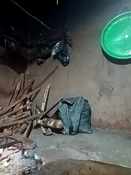 quynhkoolbae online show from 21, 4, 2026