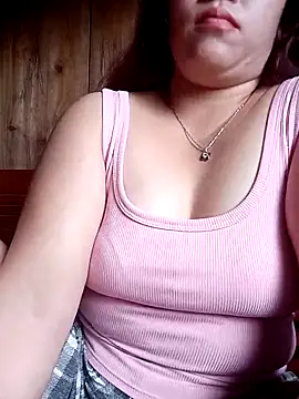 miumiu 00 online show from 15, 9, 2025