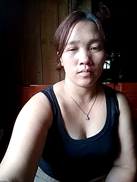 miumiu 00 online show from 28, 9, 2025