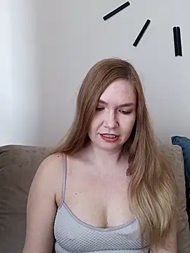 KisaVixen online show from 21, 4, 2026