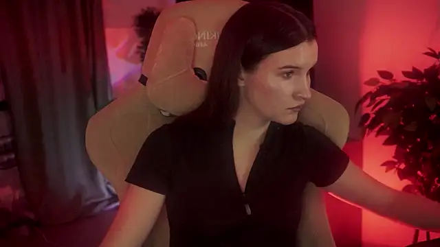 AgataWillis online show from 31, 10, 2025