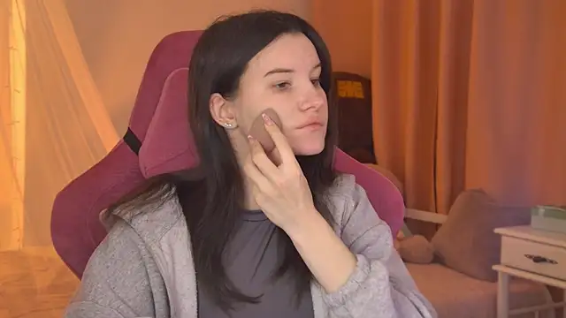 AgataWillis online show from 27, 4, 2026