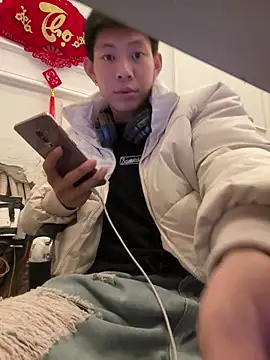 linh21107 online show from 24, 4, 2026