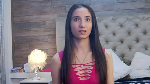 Snapshot of CarolinaBlair chatting on 22, 11, 2025 CarolinaBlair online show from 22, 11, 2025