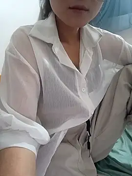 linda bae00 online show from 13, 4, 2026