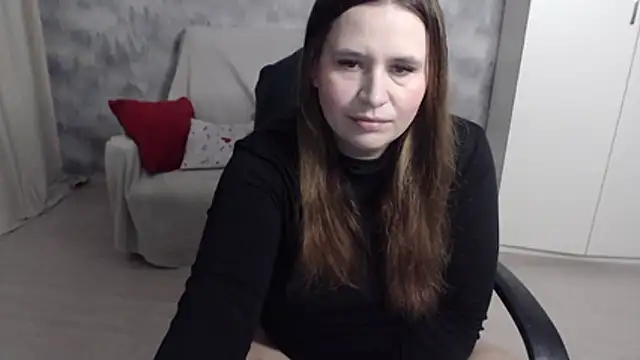 Snapshot of AdelinaLawson chatting on 28, 11, 2025 AdelinaLawson online show from 28, 11, 2025