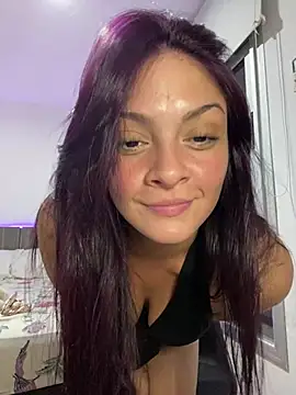 Snapshot of Danielaeliana chatting on 28, 7, 2026 Danielaeliana online show from 28, 7, 2026