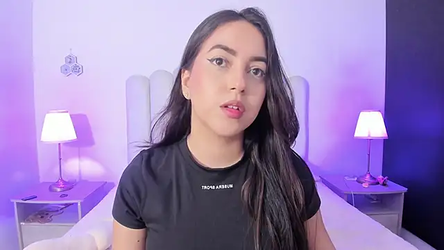 SofieBunnie online show from 18, 6, 2026