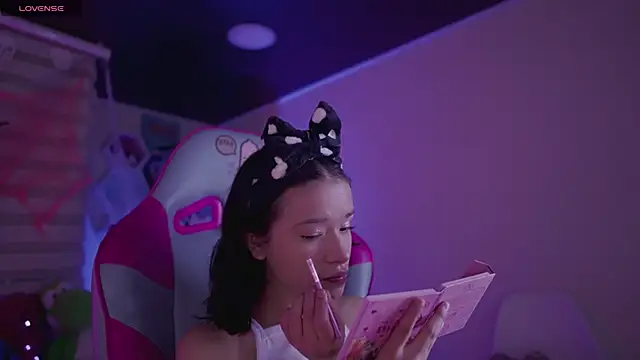 Lana Dreams  online show from 16, 10, 2025