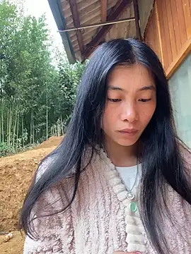 EmLy02 online show from 24, 11, 2025