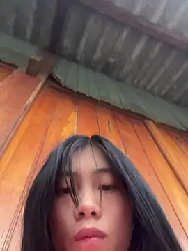 EmLy02 online show from 27, 4, 2026