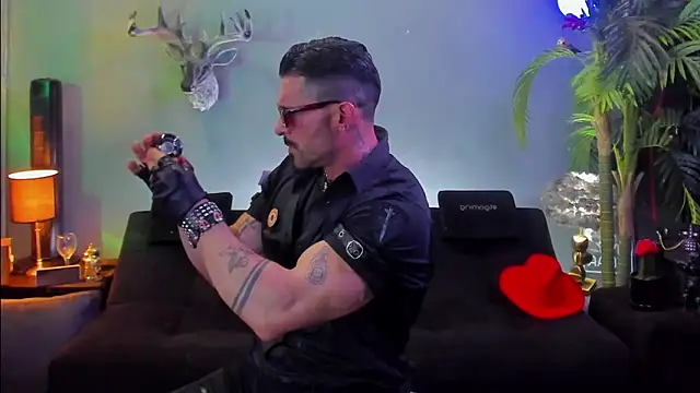 dennis cox1 online show from 21, 4, 2026