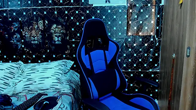 javiersexymann online show from 17, 2, 2026