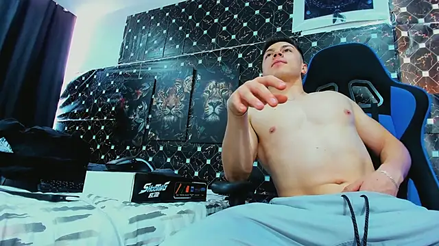 javiersexymann online show from 24, 6, 2026